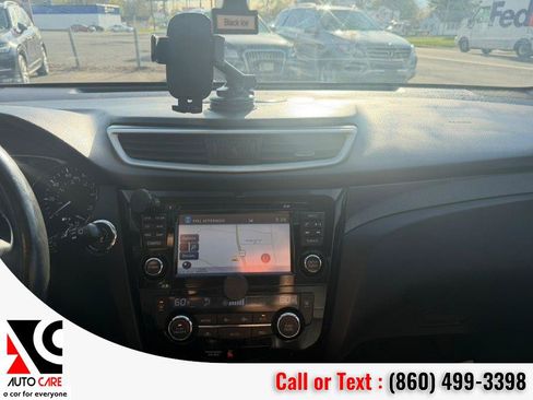 Used 2016 Nissan Rogue SL w/ SL Premium Package AWD/4WD image 22