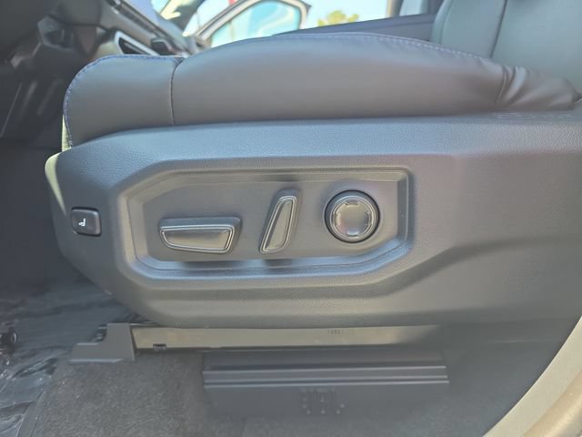 Used 2026 Toyota Tundra Platinum AWD/4WD image 31
