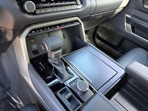 New 2026 Toyota Tundra Platinum AWD/4WD image 18