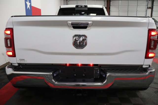 Used 2022 RAM 3500 Limited AWD/4WD image 26