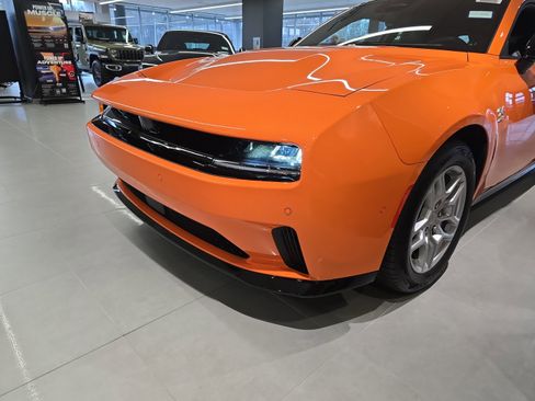 New 2025 Dodge Charger R/T w/ Quick Order Package 25M R/T image 8