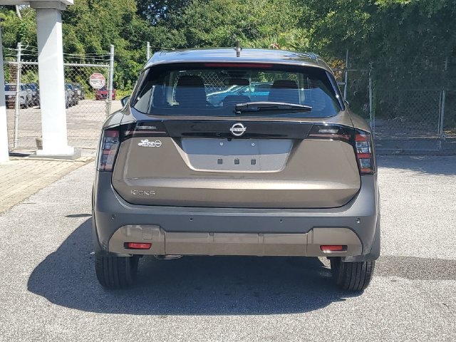Certified 2025 Nissan Kicks S FWD image 7