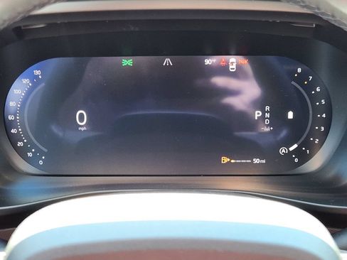 New 2026 Volvo XC40 B5 Plus w/ Protection Package Premier AWD/4WD image 20