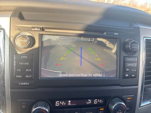 Used 2017 Nissan Titan SL image 24