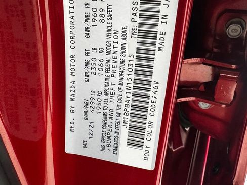 Used 2022 MAZDA MAZDA3 s image 37