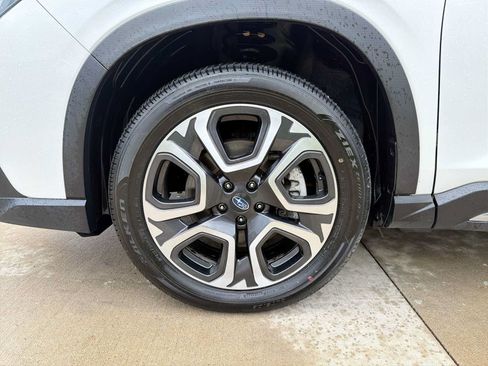 Certified 2023 Subaru Ascent Limited w/ Technology Package AWD/4WD image 10