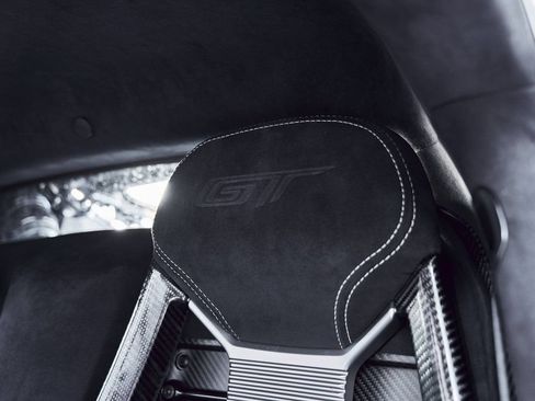 Used 2020 Ford GT Carbon Series RWD image 58