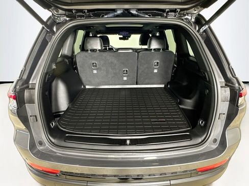 Used 2025 Jeep Grand Cherokee Limited w/ Luxury Tech Group II AWD/4WD image 26