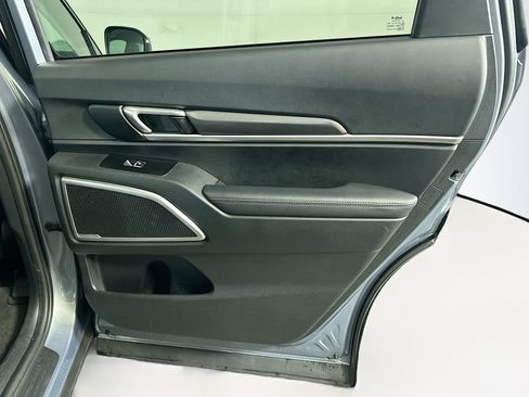 Used 2025 Kia Telluride S image 34