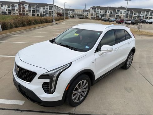 Used 2021 Cadillac XT4 Sport image 11