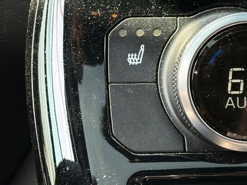 Used 2022 Toyota Highlander XSE image 13