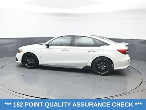 Used 2022 Honda Civic Sport image 4