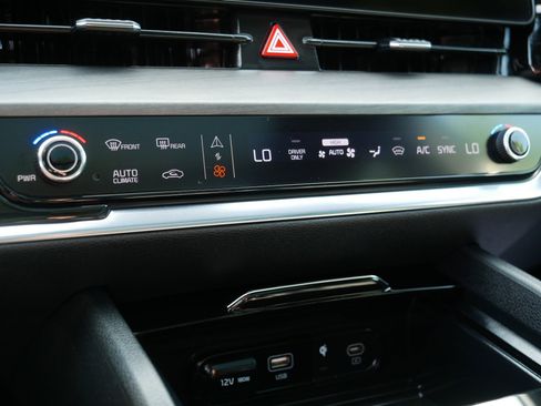 Certified 2023 Kia Sportage X-Line Prestige AWD/4WD image 36