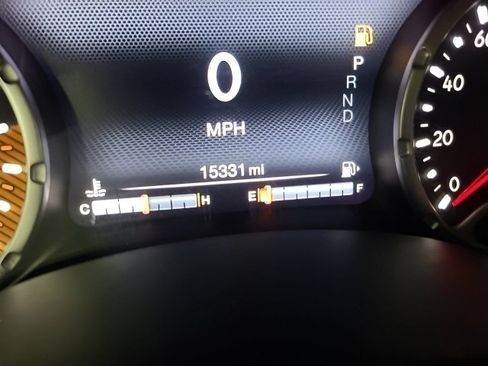 Used 2023 Jeep Renegade Latitude AWD/4WD image 26