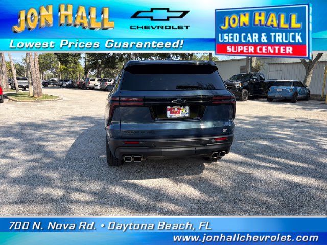 Used 2024 Chevrolet Traverse LS w/ Midnight/Sport Edition AWD/4WD image 9