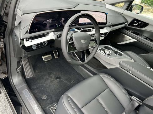 New 2027 Cadillac Optiq Sport AWD/4WD image 19
