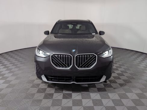 Used 2025 BMW X3 xDrive30i w/ Premium Package image 5