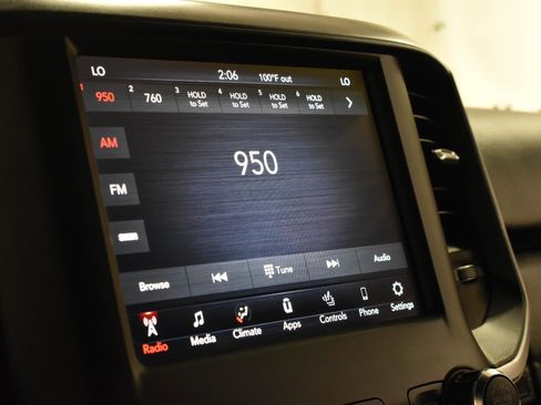 Used 2021 RAM 1500 Big Horn image 15