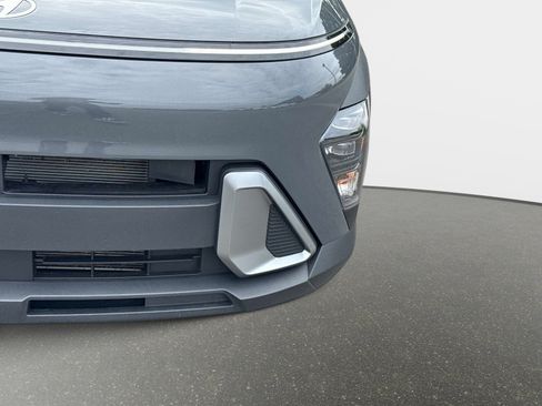 Used 2026 Hyundai Kona SEL Sport FWD image 11