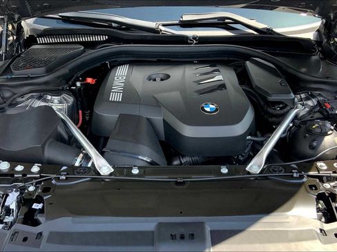 Used 2026 BMW 530i w/ Executive Package image 16