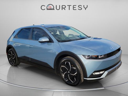 Certified 2024 Hyundai Ioniq 5 SEL image 4