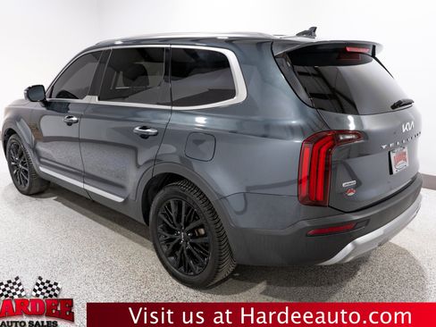 Used 2022 Kia Telluride SX w/ SX Prestige Package AWD/4WD image 3