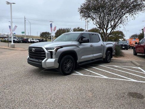 Used 2024 Toyota Tundra SR5 image 2