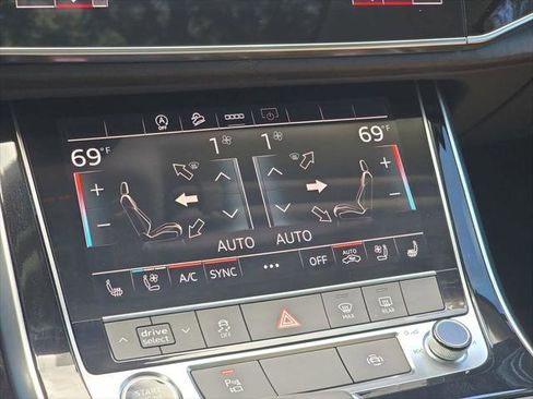 Certified 2025 Audi Q7 2.0T Premium Plus w/ Premium Plus Package AWD/4WD image 23