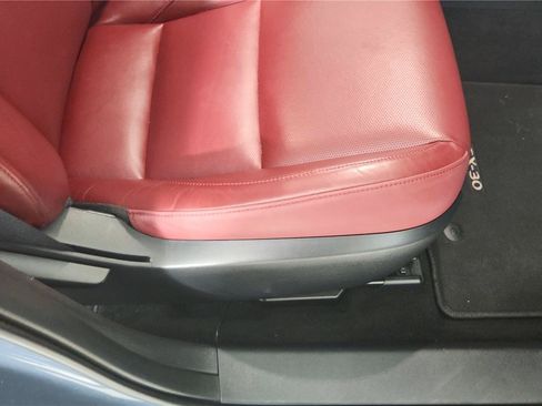 Used 2025 MAZDA CX-30 AWD 2.5 S w/ Preferred Package image 21
