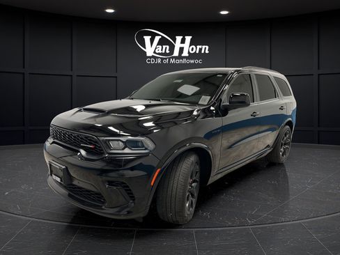 Used 2024 Dodge Durango R/T w/ Tow 'N Go Package AWD/4WD image 3