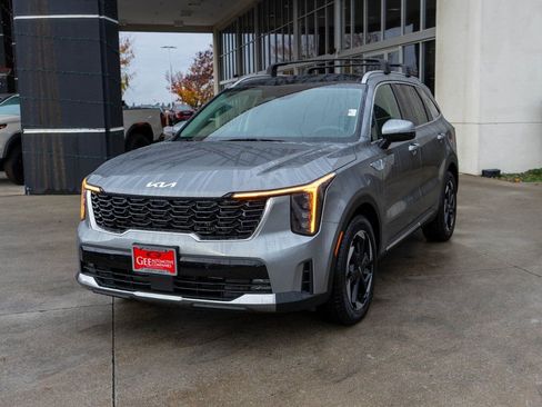 New 2026 Kia Sorento EX w/ EX Premium Package image 3