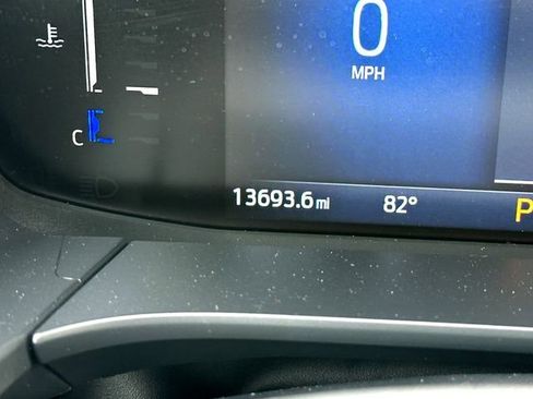 Used 2025 Ford Escape ST-Line AWD/4WD image 25