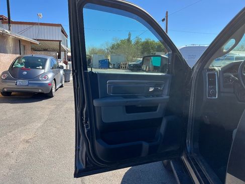 Used 2018 RAM 1500 Big Horn image 12