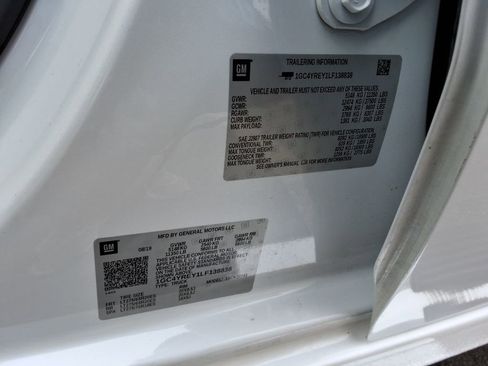 Used 2020 Chevrolet Silverado 2500 High Country w/ Z71 Off-Road Package image 40