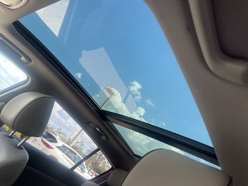 Used 2018 Kia Sportage SX image 8