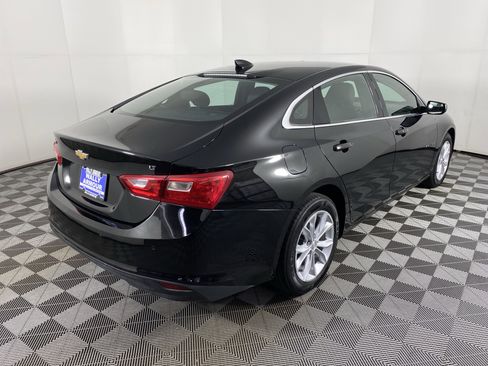 Used 2025 Chevrolet Malibu LT image 7