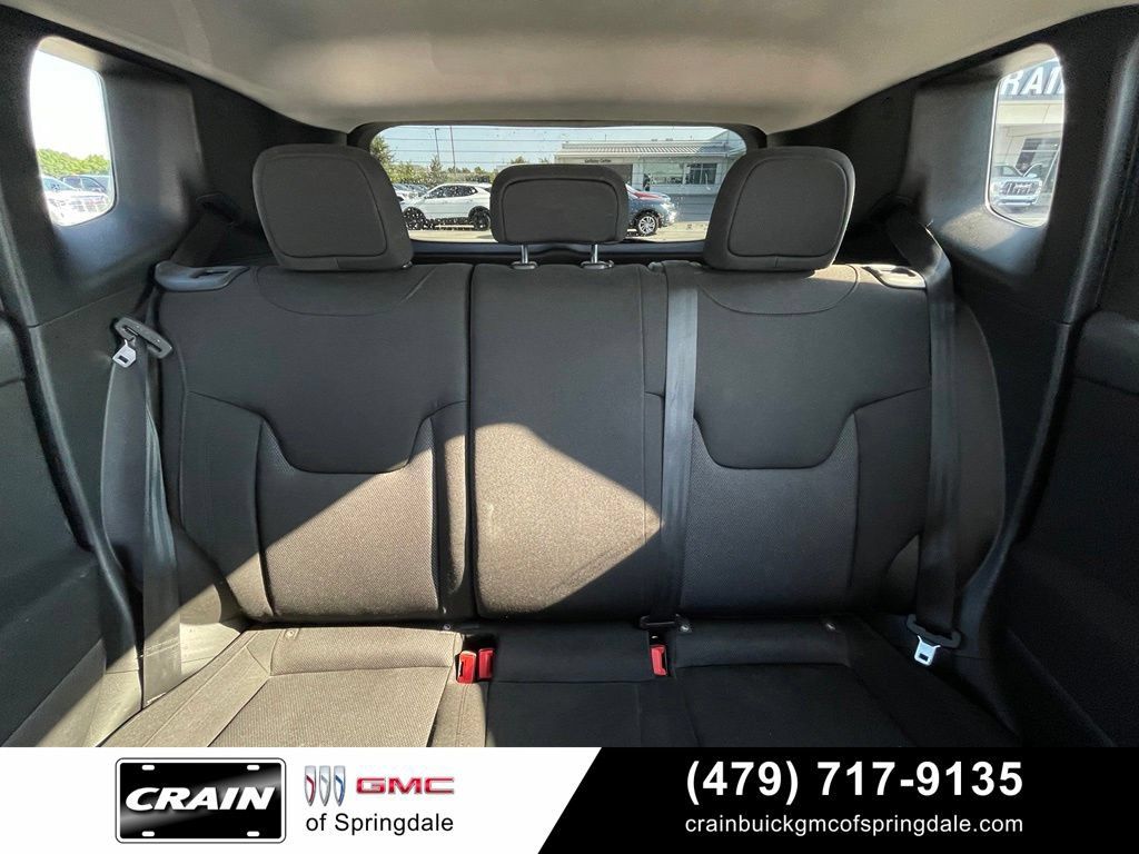 Used 2018 Jeep Renegade Sport w/ Power & Air Group AWD/4WD image 29