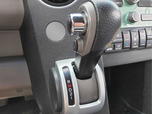 Used 2011 Honda Pilot EX image 23