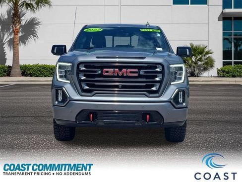 Used 2022 GMC Sierra 1500 AT4 w/ AT4 Premium Package AWD/4WD image 2