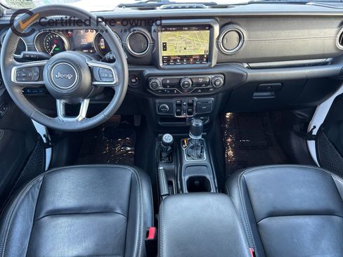 Certified 2023 Jeep Wrangler Unlimited Sahara image 14