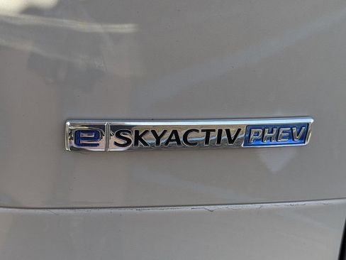 Used 2024 MAZDA CX-90 Plug-In Hybrid w/ Premium Plus AWD/4WD image 31