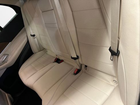 Used 2022 Mercedes-Benz GLE 350 4MATIC image 12