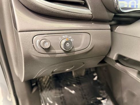 Used 2019 Buick Encore Preferred AWD/4WD image 14