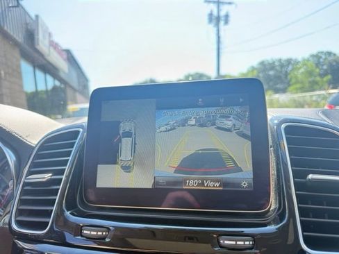Used 2017 Mercedes-Benz GLS 450 4MATIC image 21