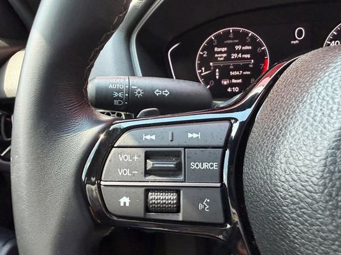 Used 2025 Honda Civic Sport image 16