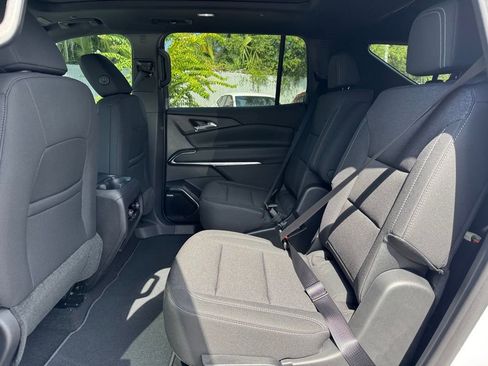 New 2026 Chevrolet Traverse LT w/ Enhanced Driving Package image 15