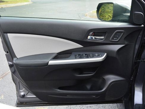 Used 2015 Honda CR-V Touring image 10