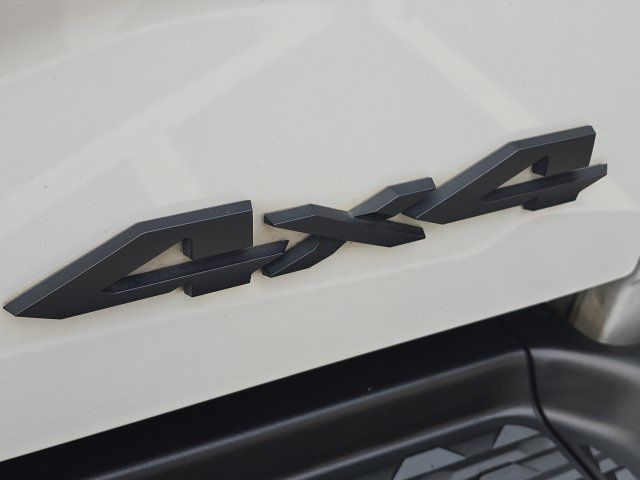 Used 2022 RAM 2500 Limited AWD/4WD image 12
