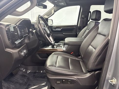 Used 2024 GMC Sierra 1500 Elevation w/ Elevation Premium Package AWD/4WD image 13