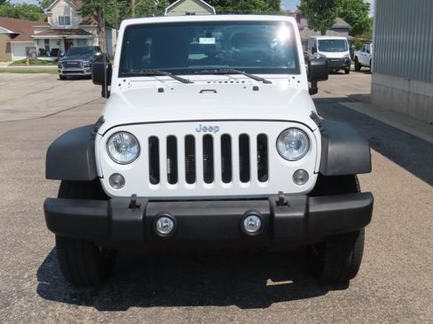 Used 2018 Jeep Wrangler Unlimited Sport S AWD/4WD image 8